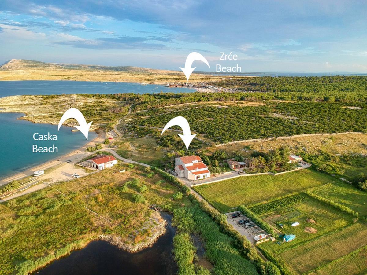 Apartments Dinko Новаля Екстериор снимка